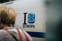 Is de trein dit zomer echt goedkoper dan het vliegtuig?